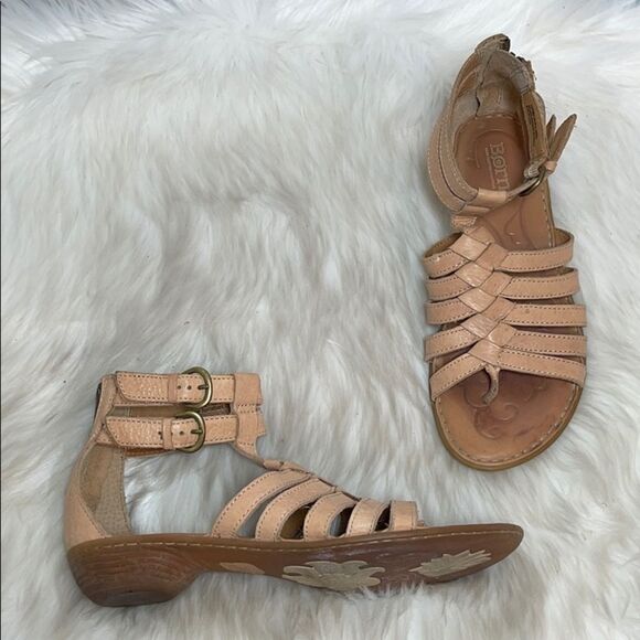 Born Tan Leather Gladiator Strap Sandals Sz 37/7 - Picture 1 of 7